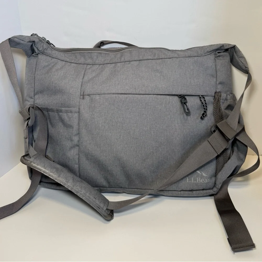 L.L.Bean Comfort Carry Messenger Bag in grey